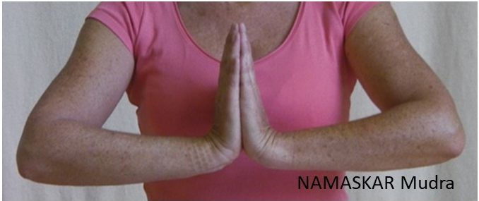 Séance de yoga n°3 « Entre terre et ciel, la Joie » dans L’Espace du Cœur - Anahata